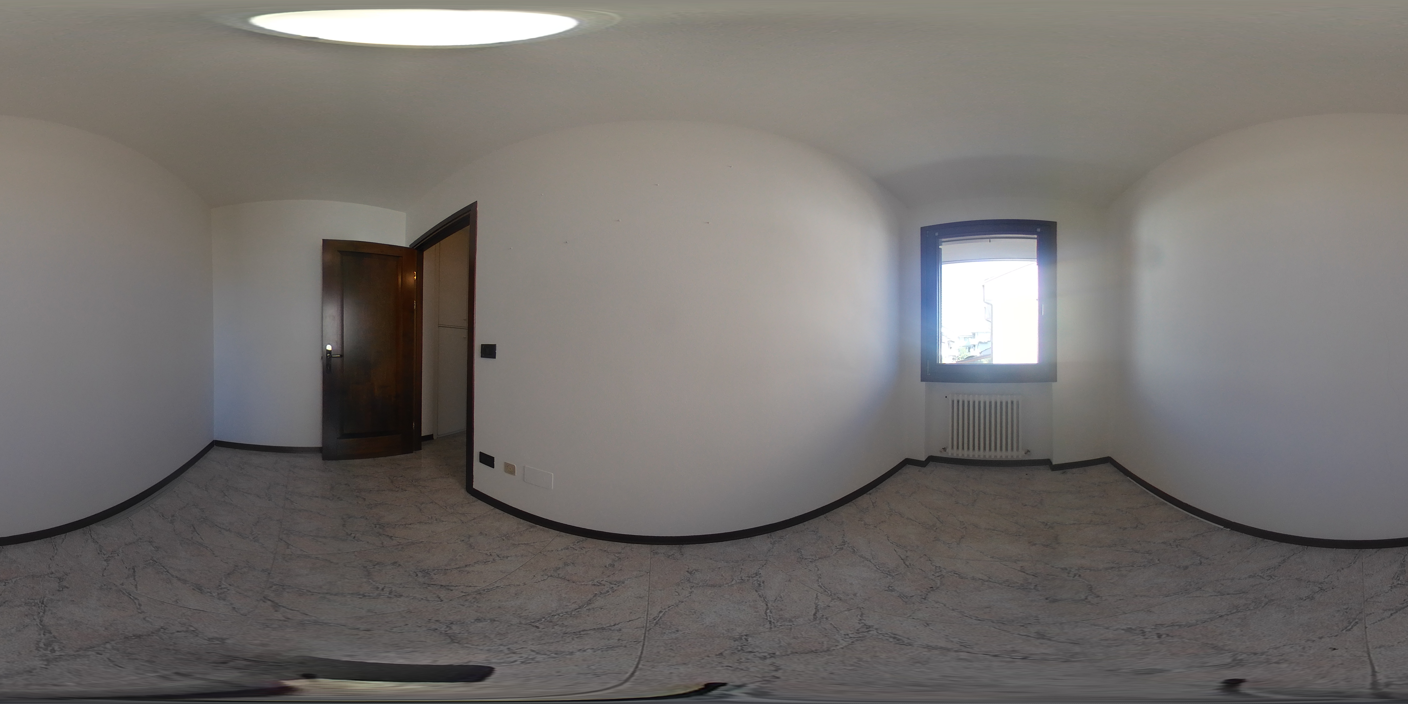 Zoom 360°