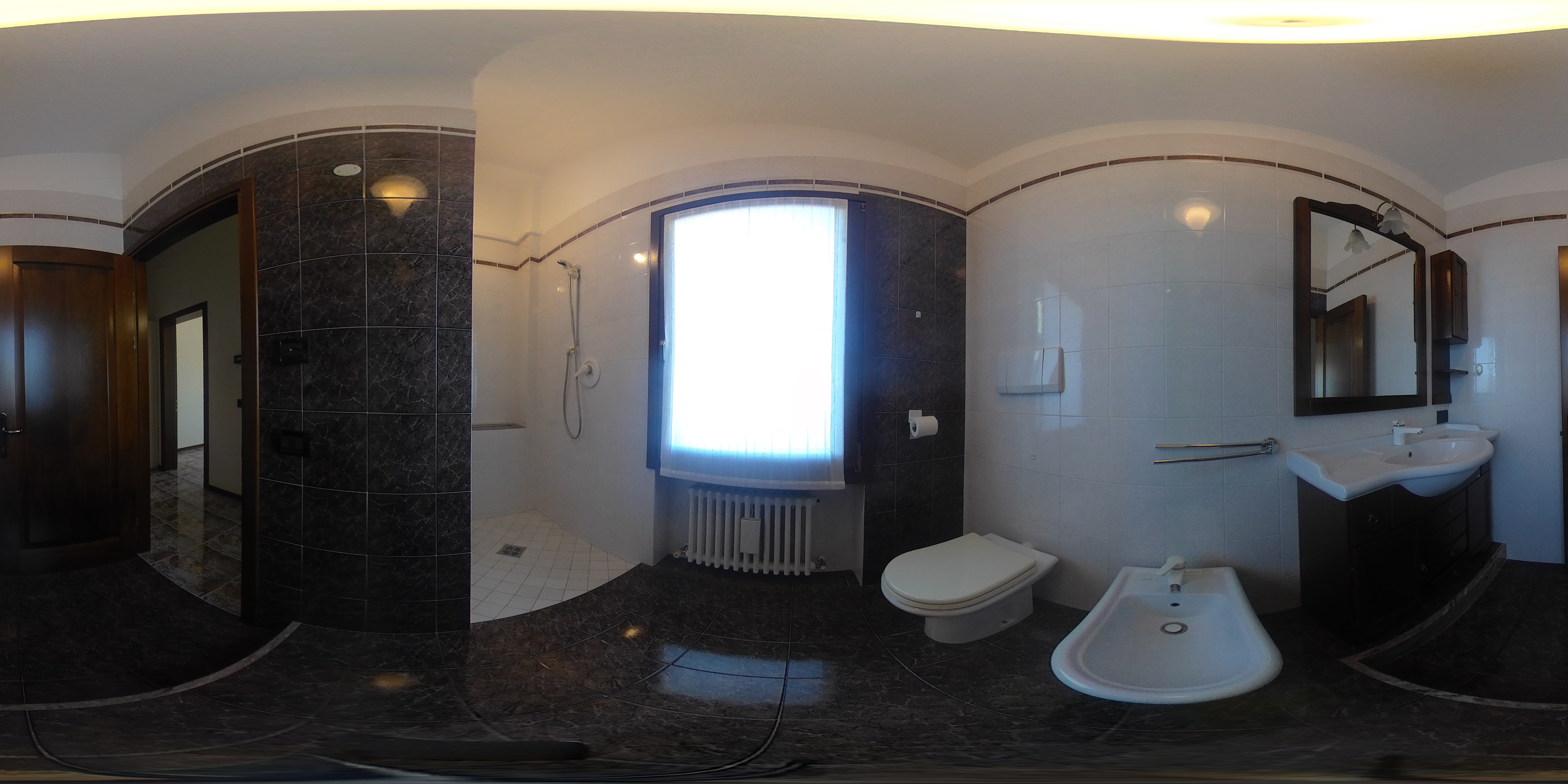 Zoom 360°