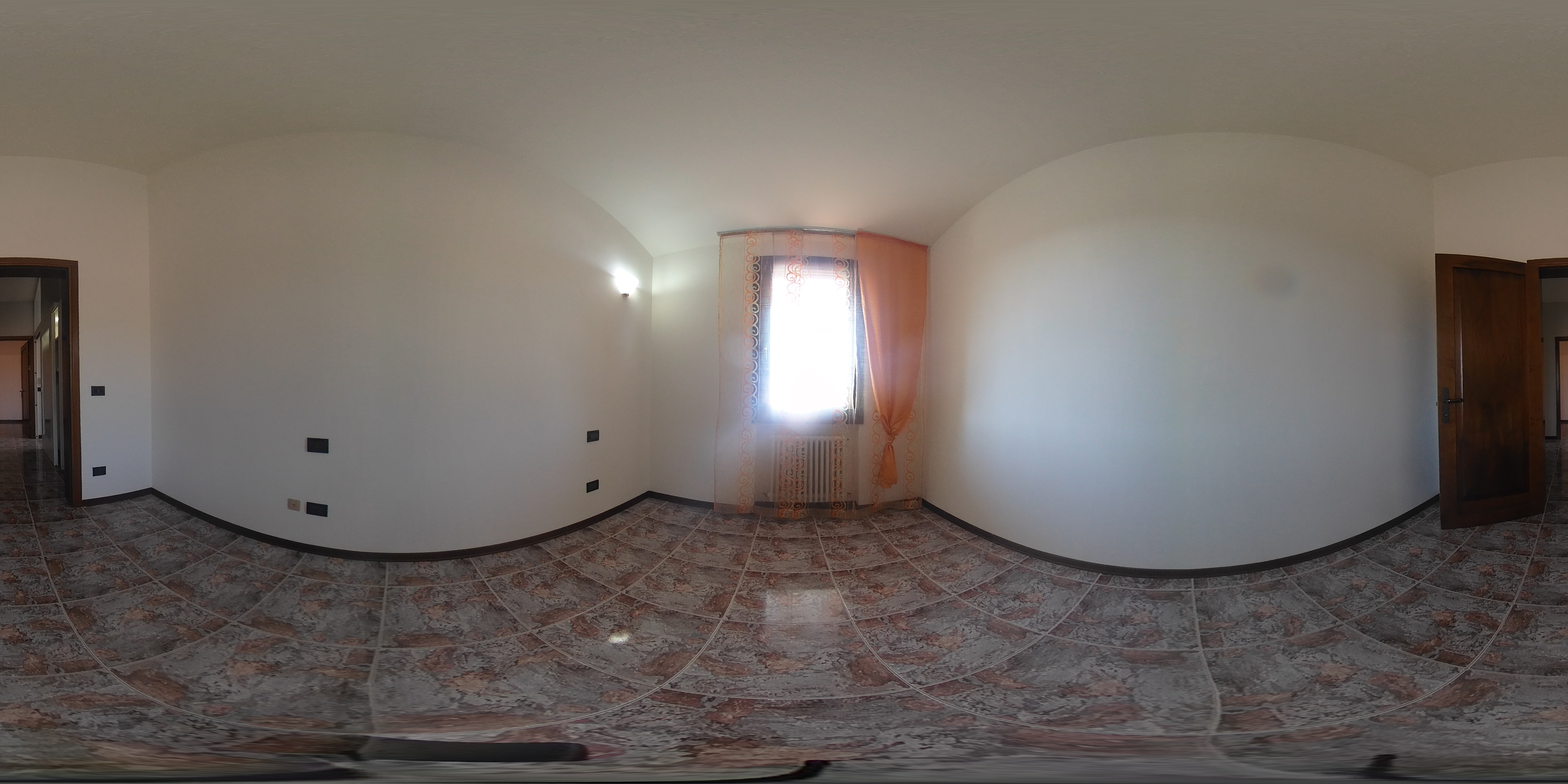 Zoom 360°