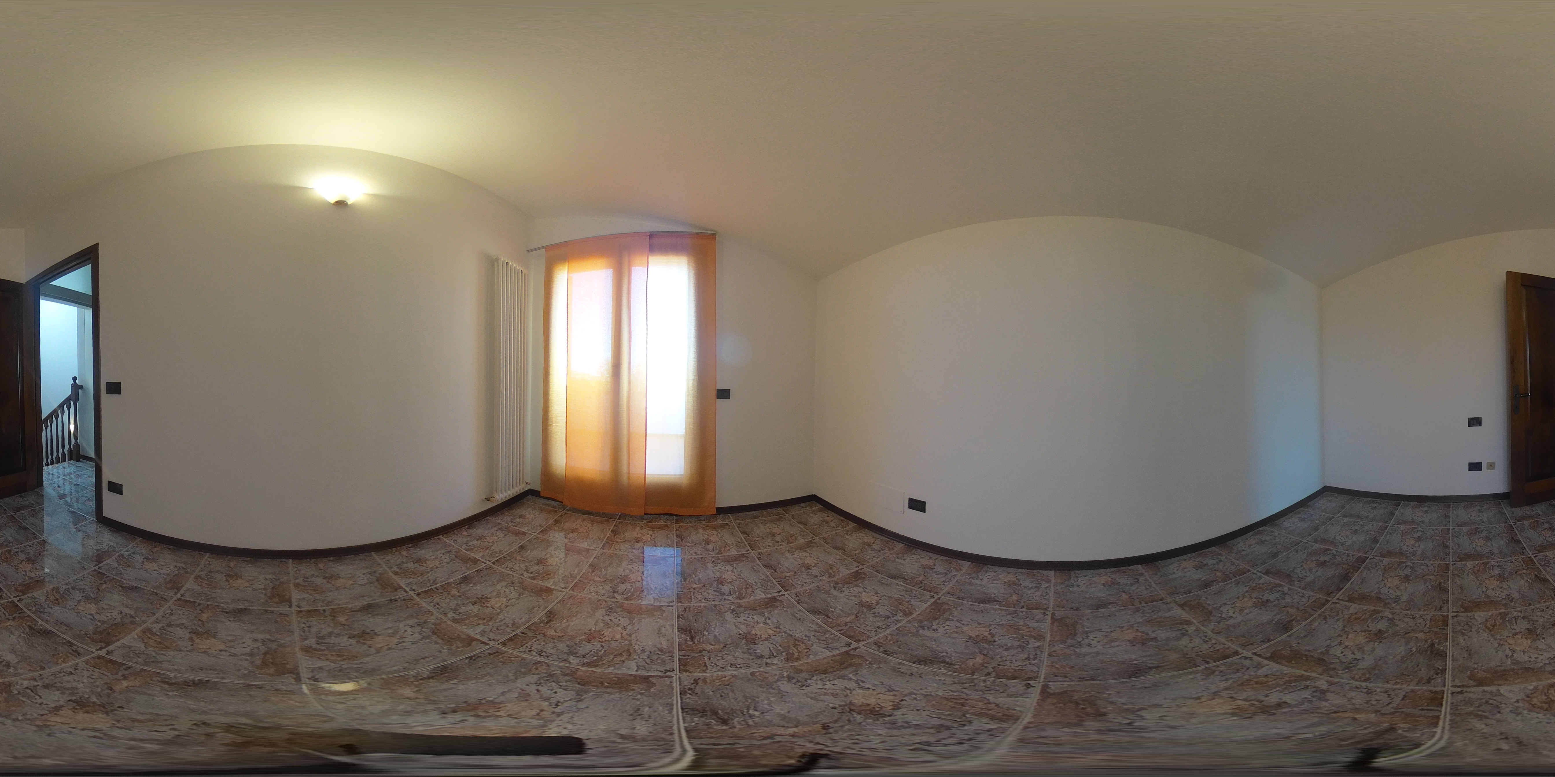 Zoom 360°